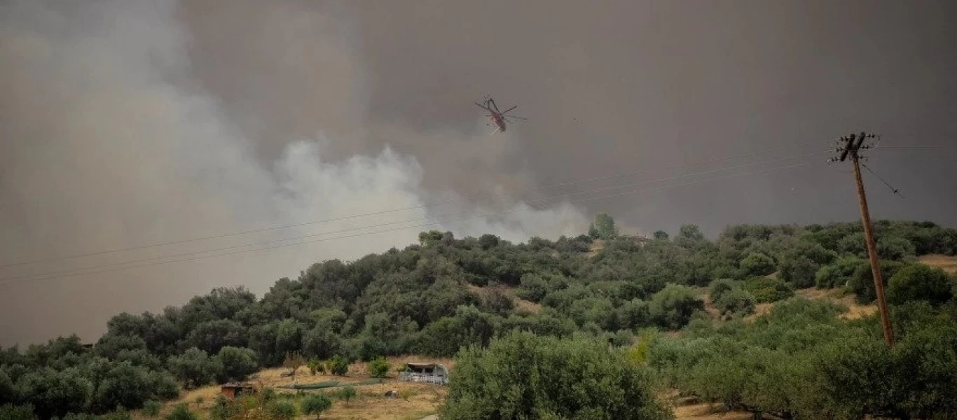 Εύβοια: Η φωτιά κύκλωσε το χωριό Κουρκουλοί – Νέο μέτωπο κατευθύνεται στην Ιστιαία
